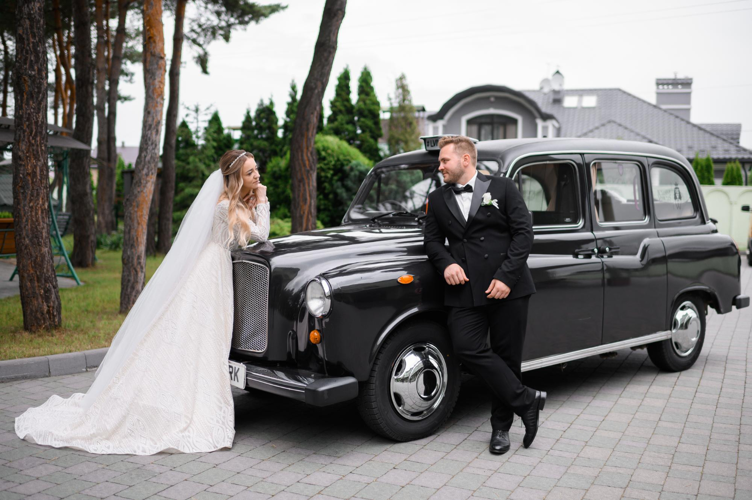 Wedding Chauffeur Melbourne